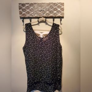 Liberty Love 2XL Top bow detail